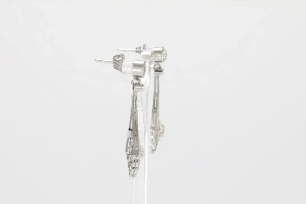 Turntable image 25