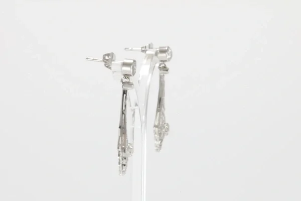 Turntable image 23