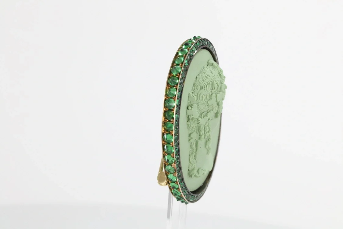 Turntable image 17