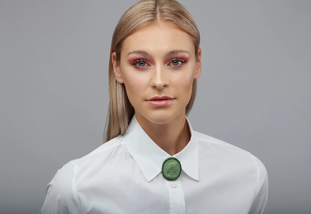Tsavorite Ceramic Cameo Heritage Brooch