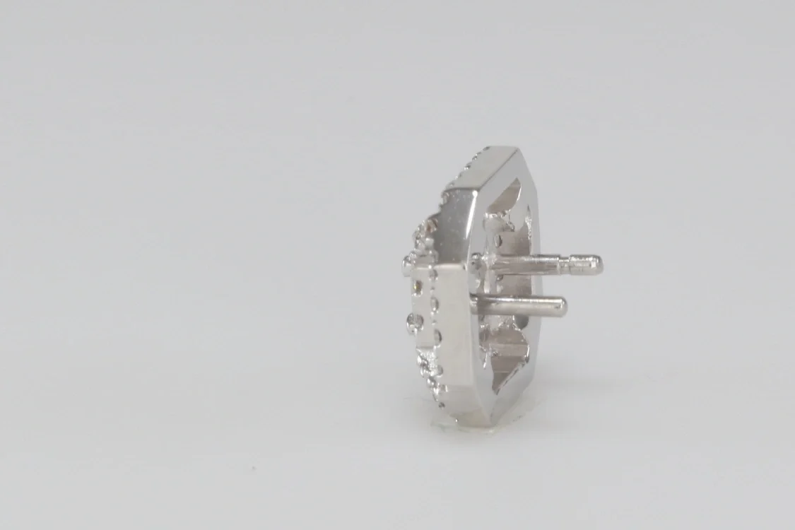 Turntable image 64
