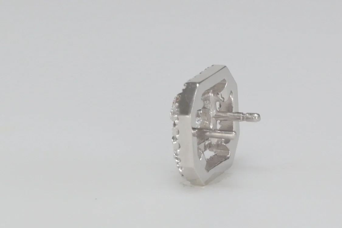 Turntable image 62