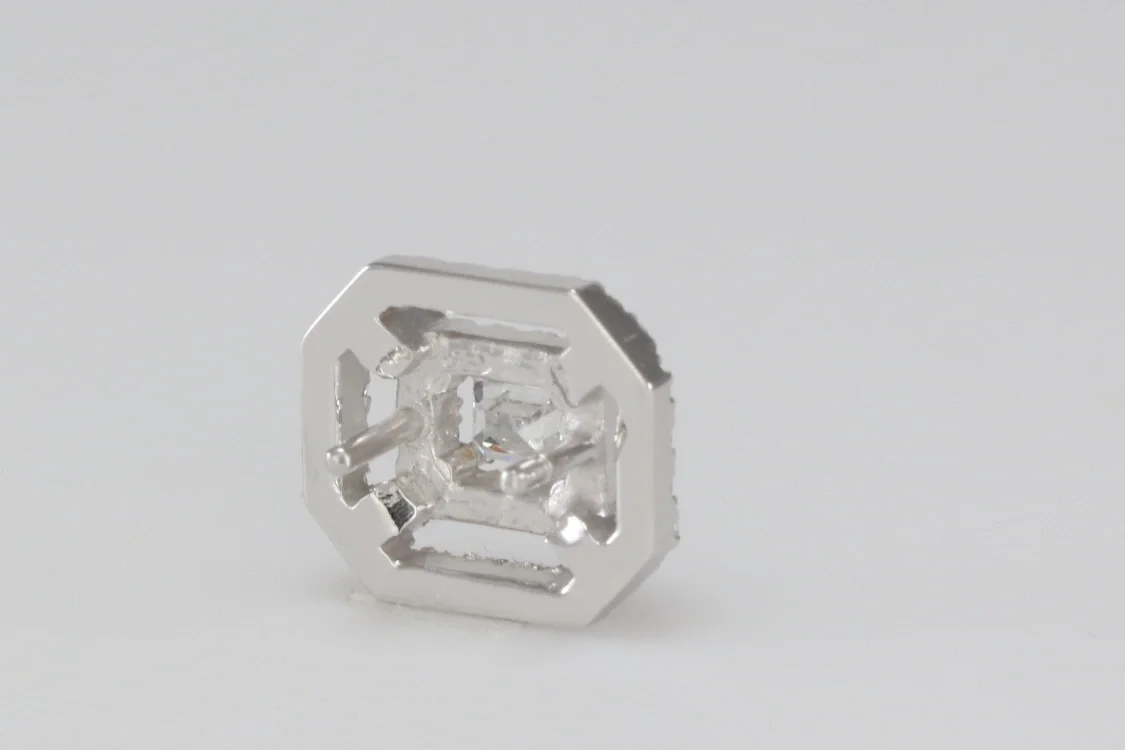 Turntable image 38