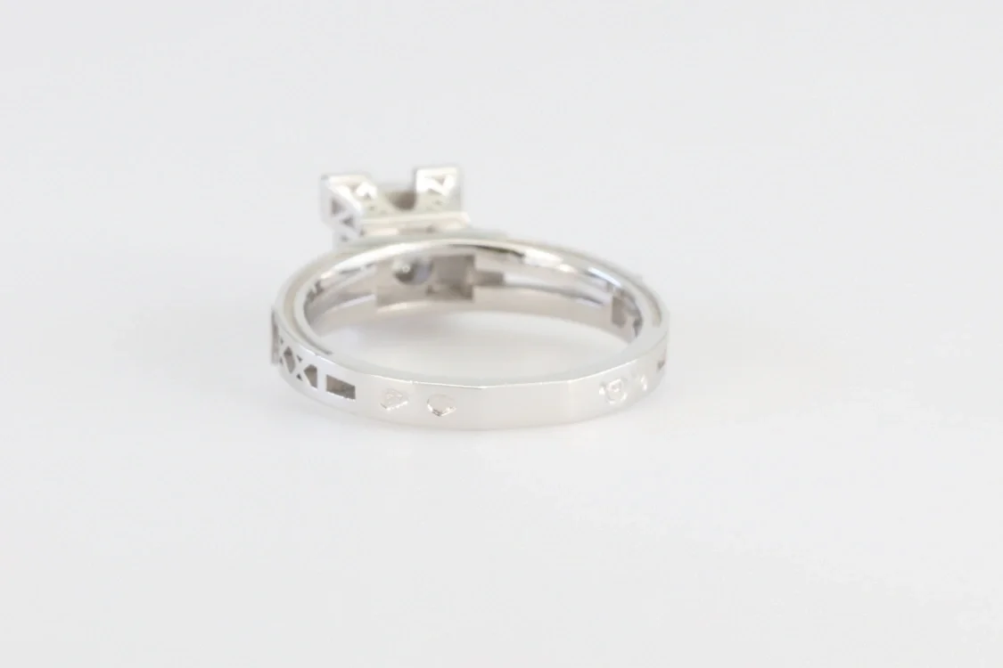 Turntable image 49