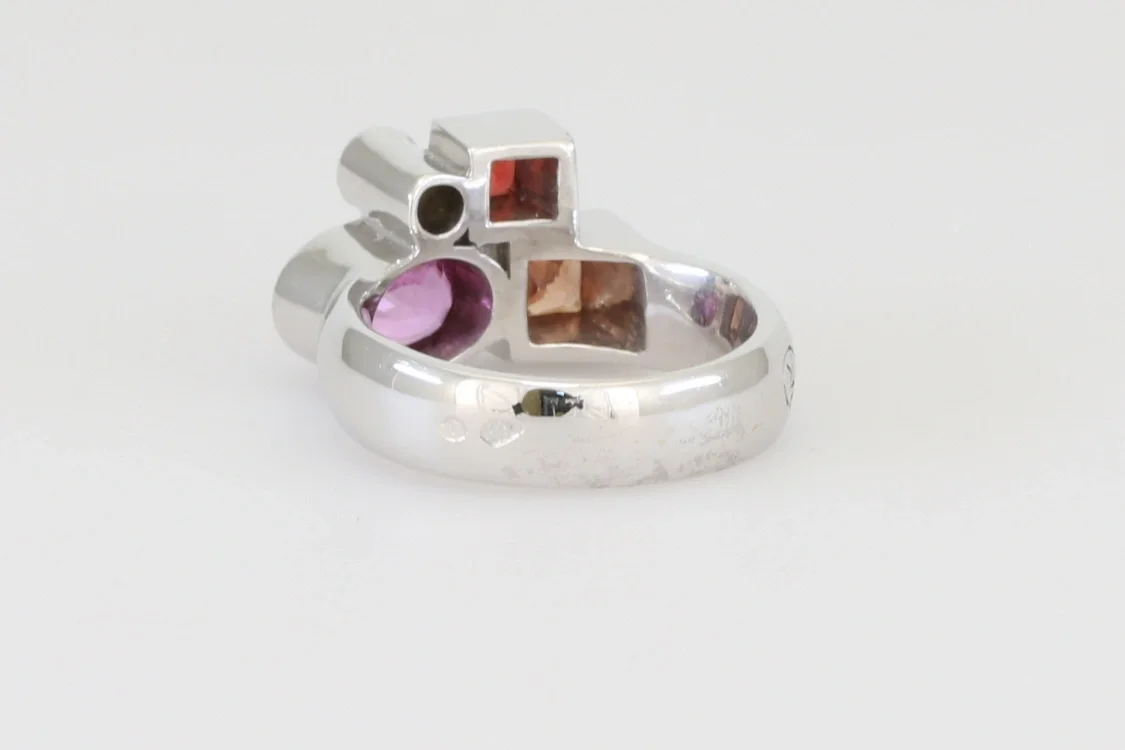 Turntable image 52