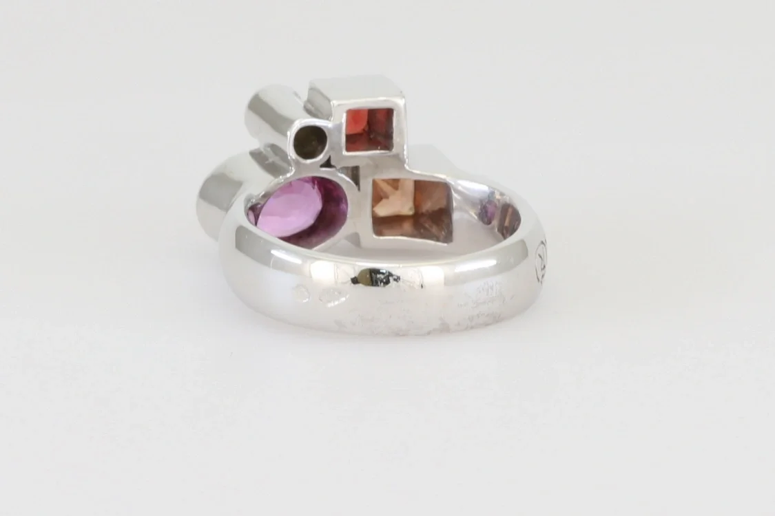 Turntable image 51