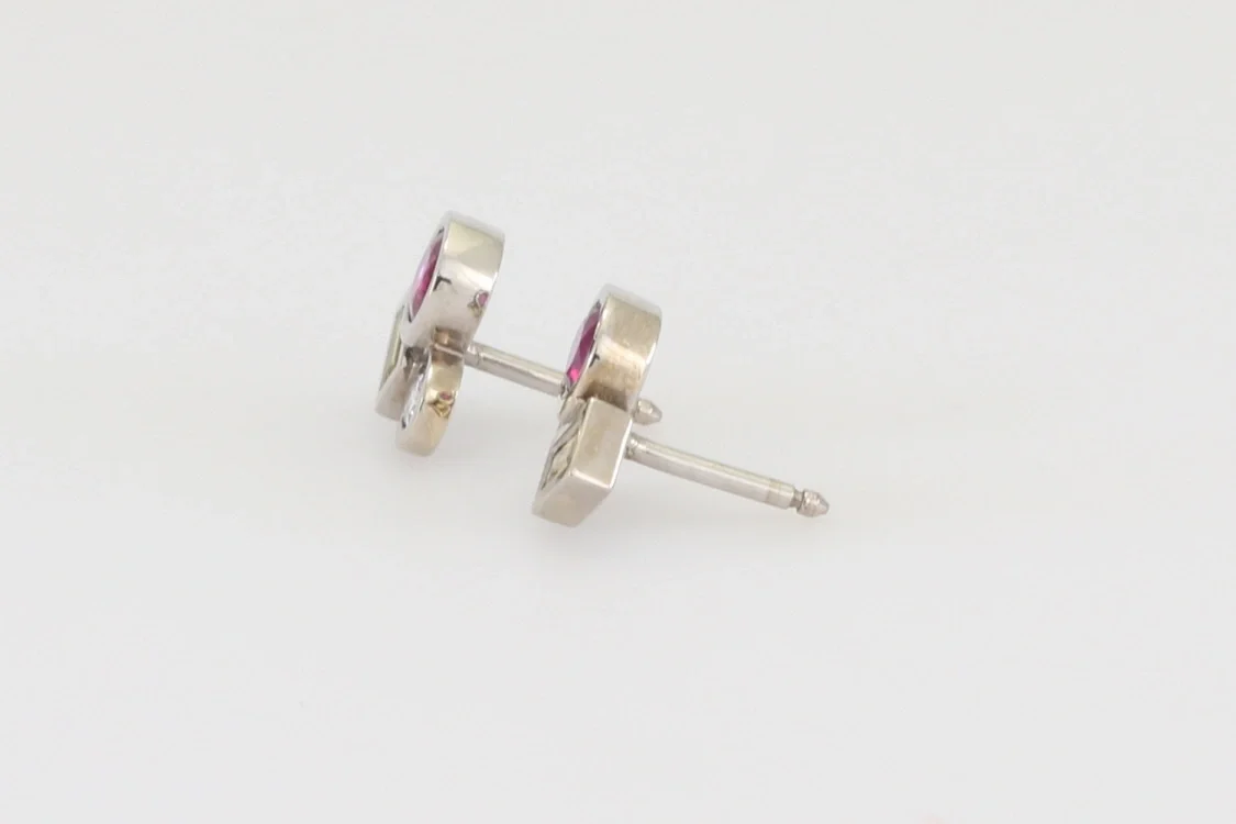 Turntable image 72