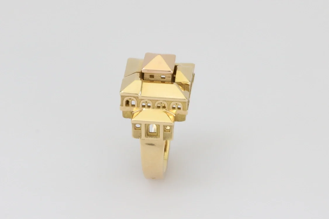 Turntable image 66
