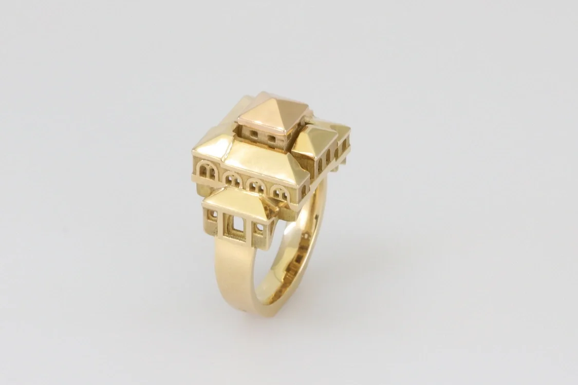 Turntable image 61