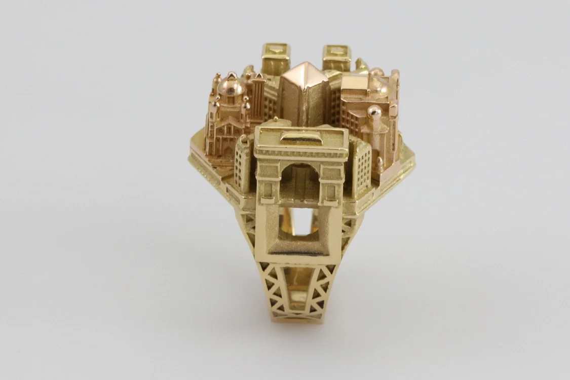 Turntable image 22