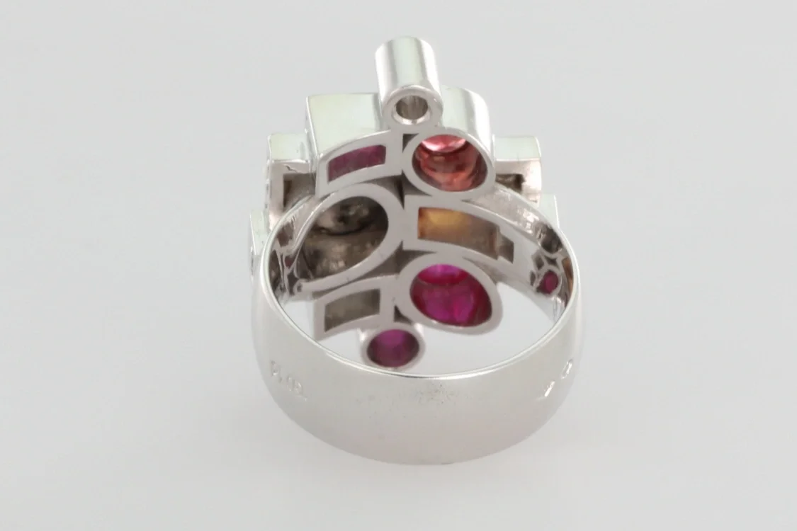 Turntable image 47