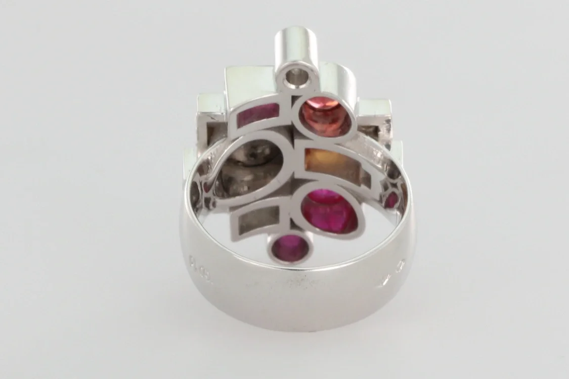 Turntable image 46