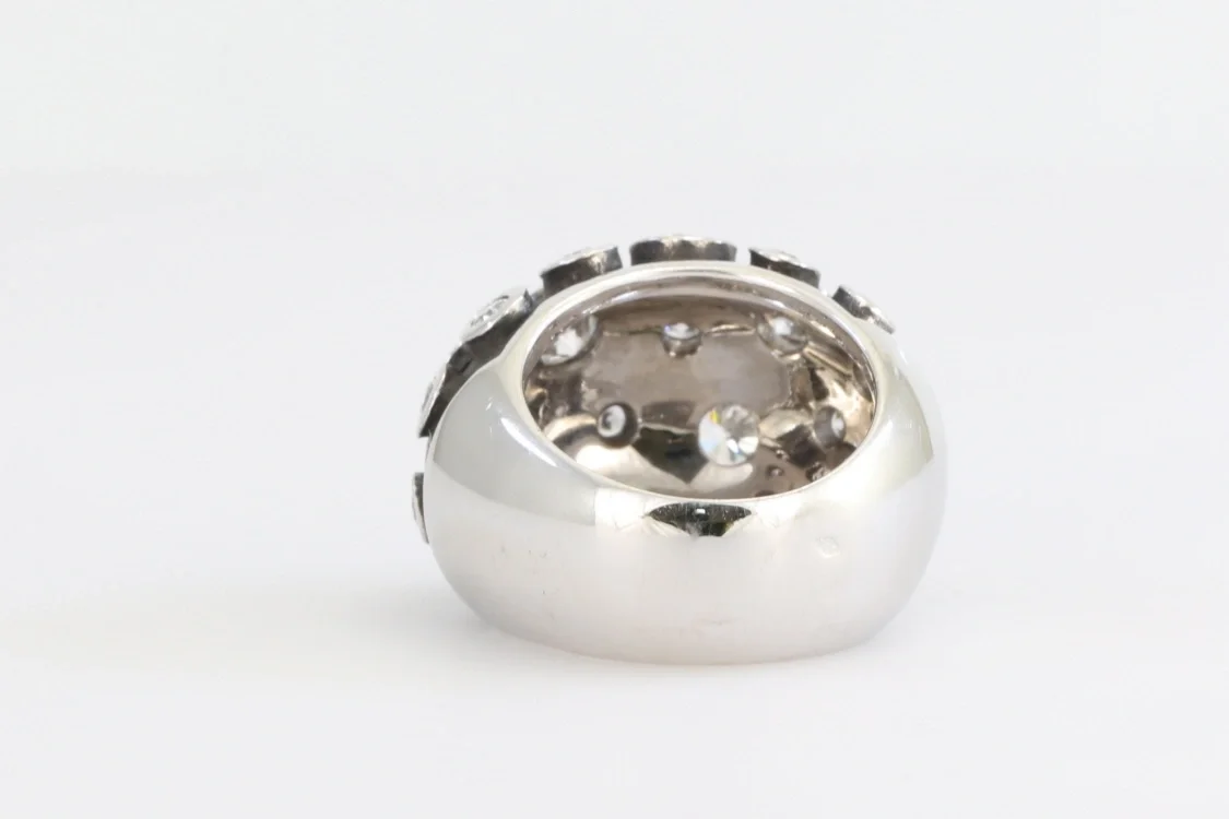 Turntable image 47