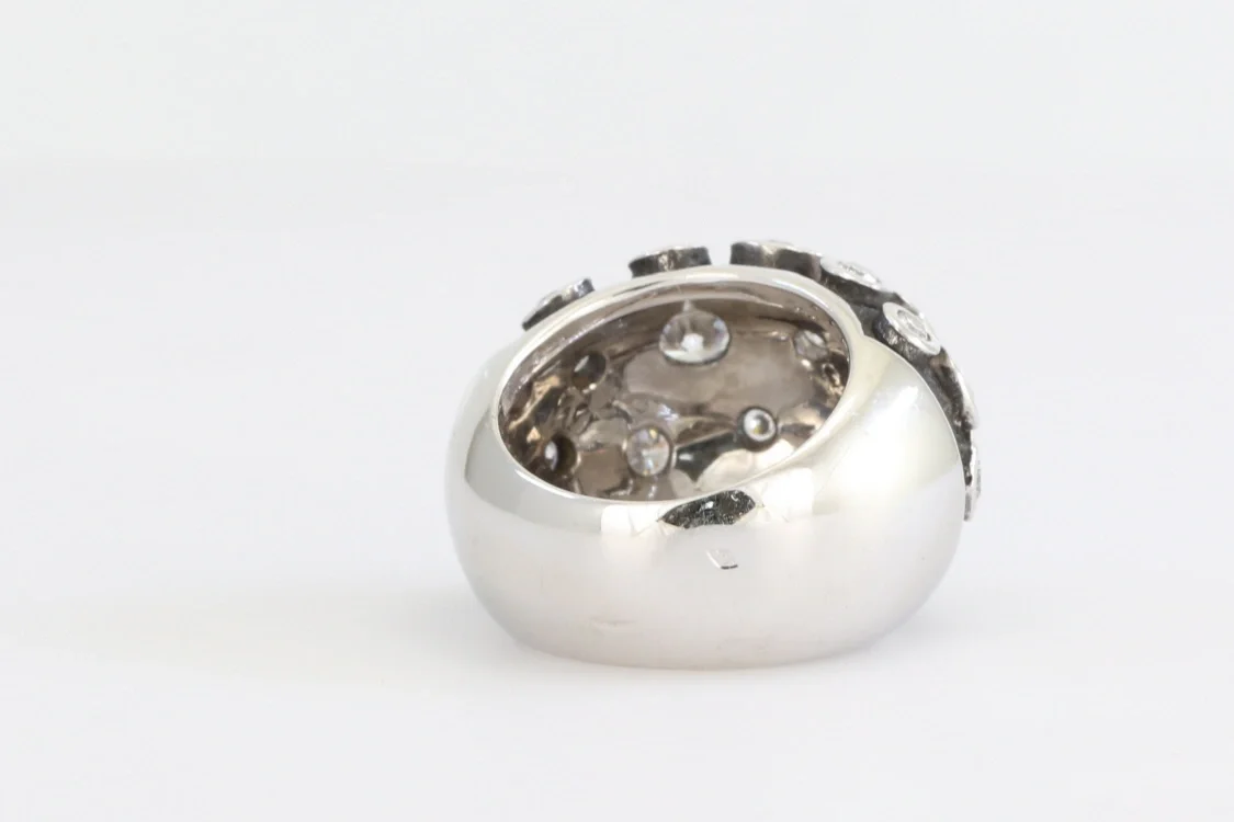 Turntable image 40