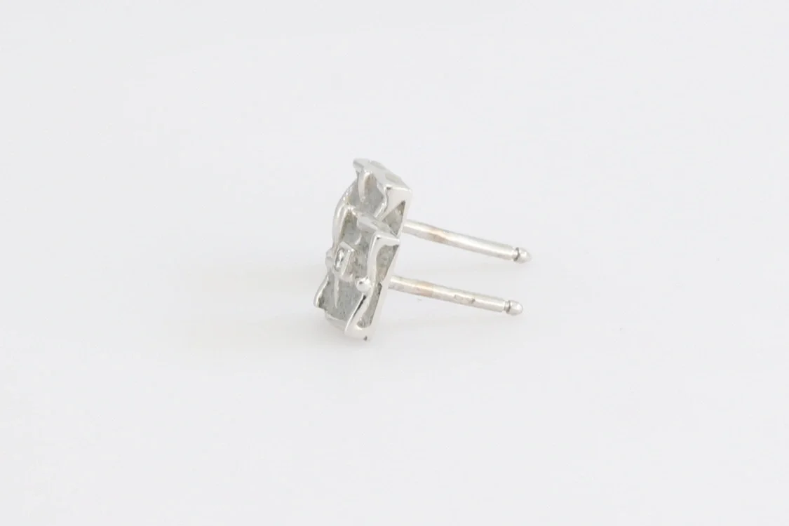 Turntable image 72