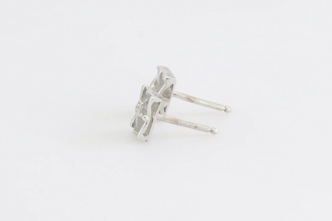 Turntable image 70