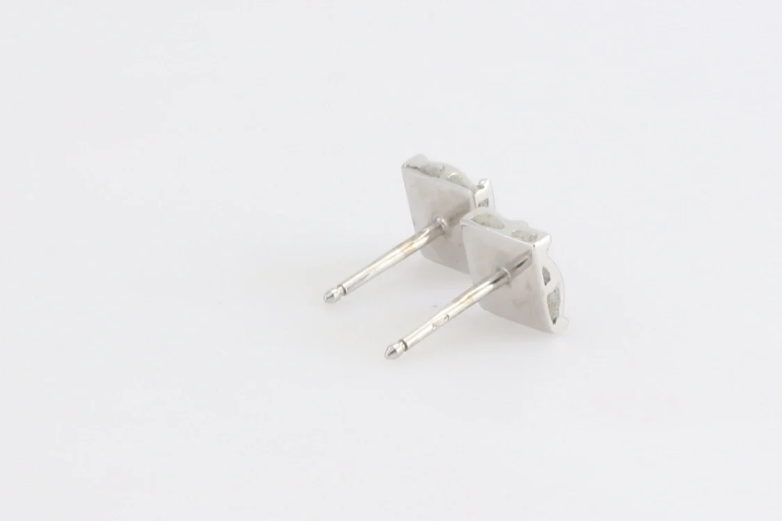 Turntable image 33