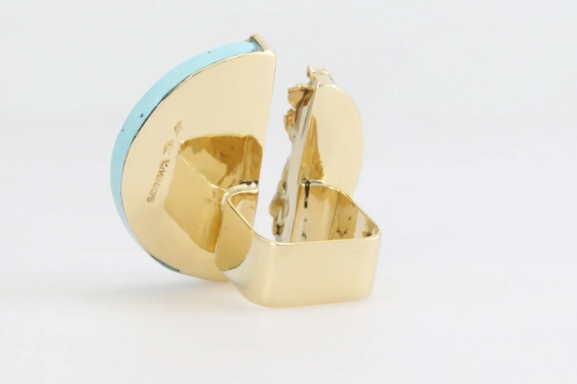 Turntable image 52