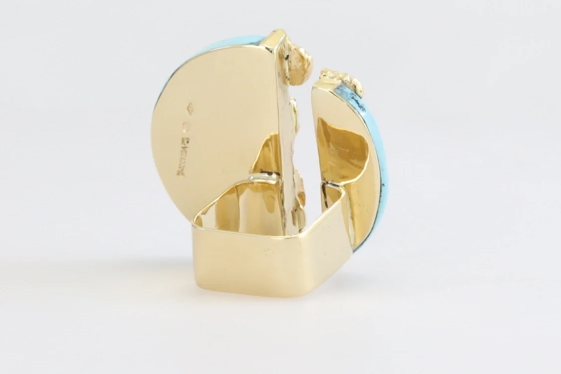 Turntable image 39