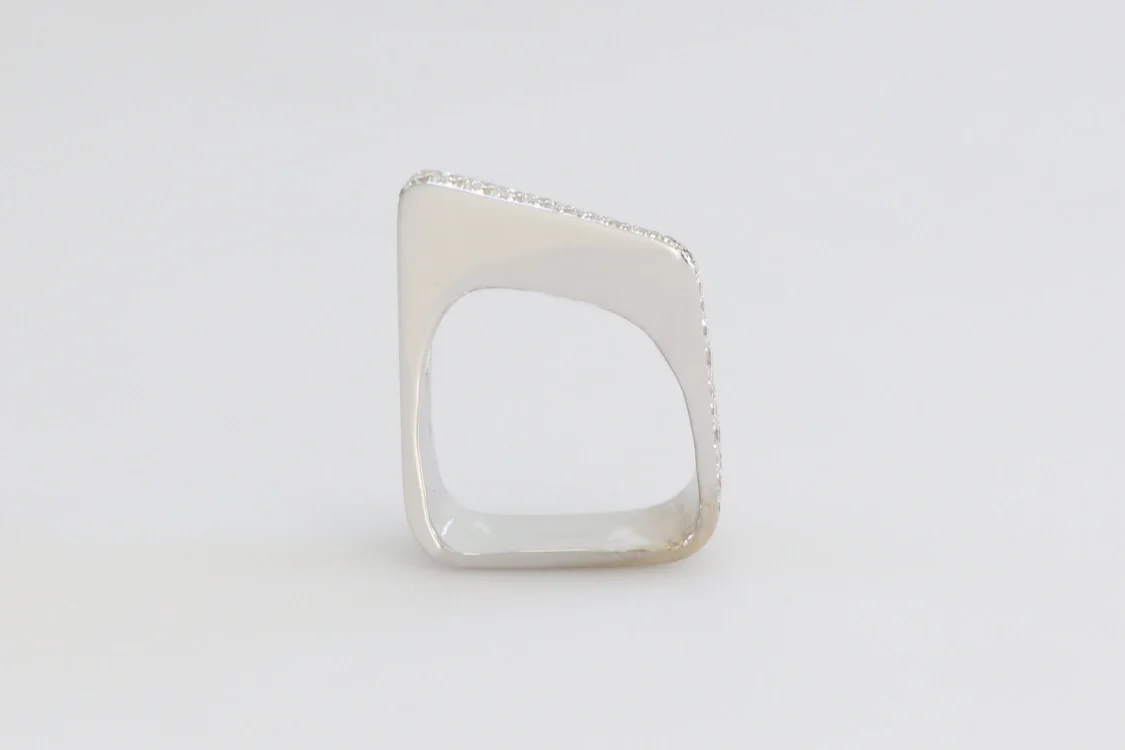 Turntable image 7