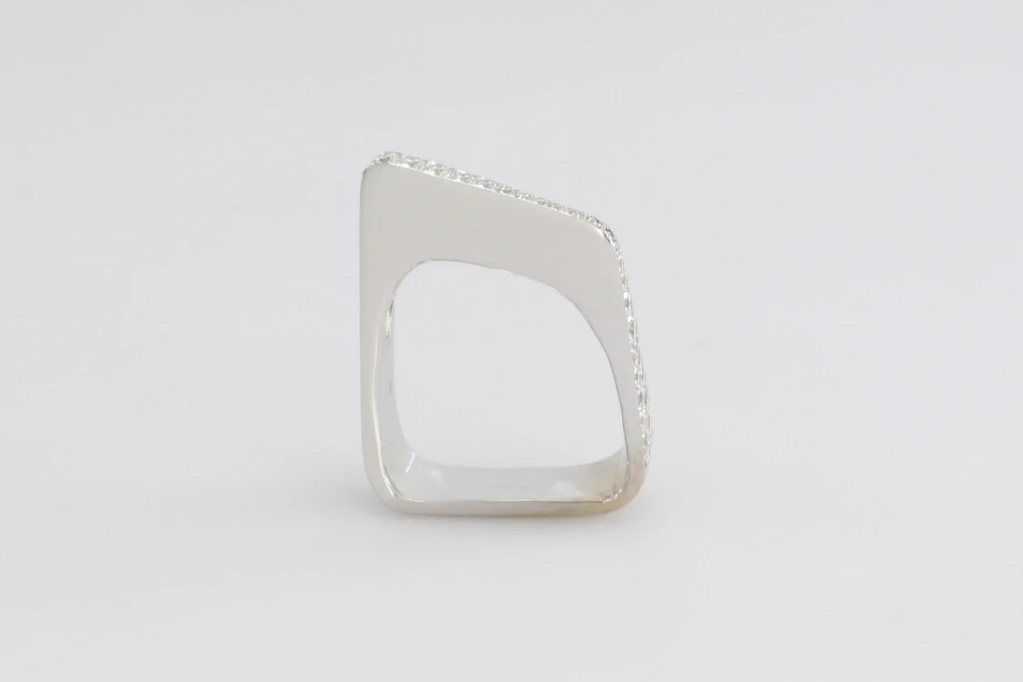 Turntable image 6