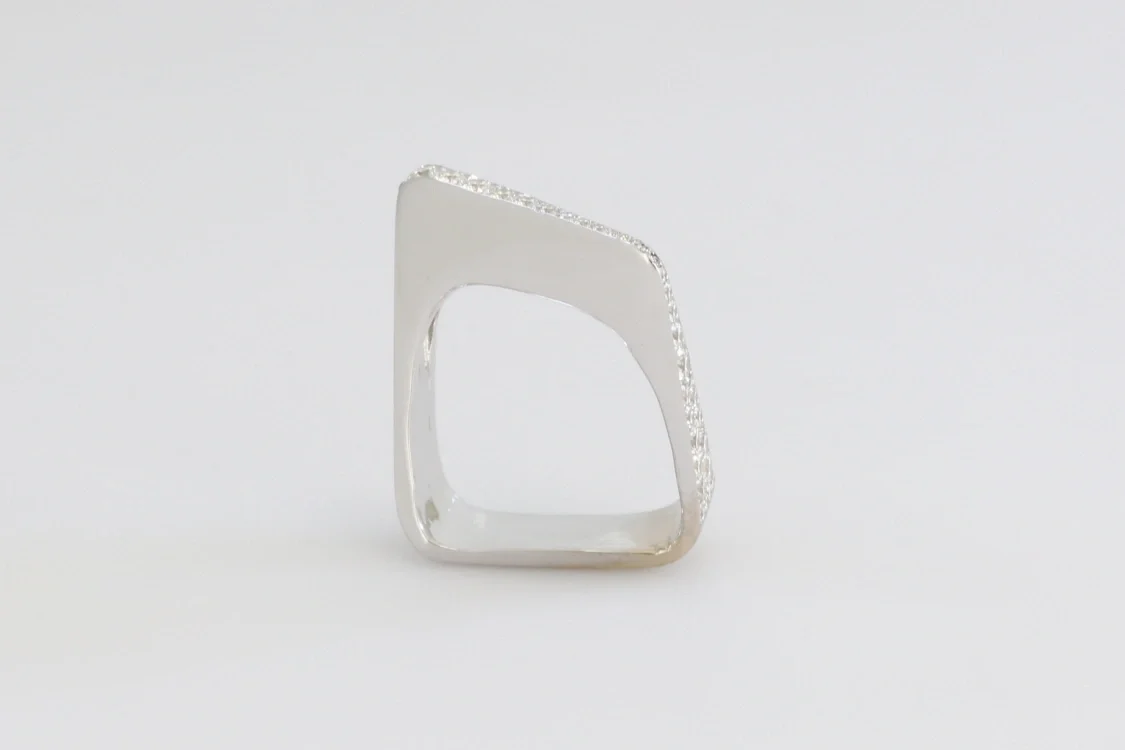 Turntable image 5