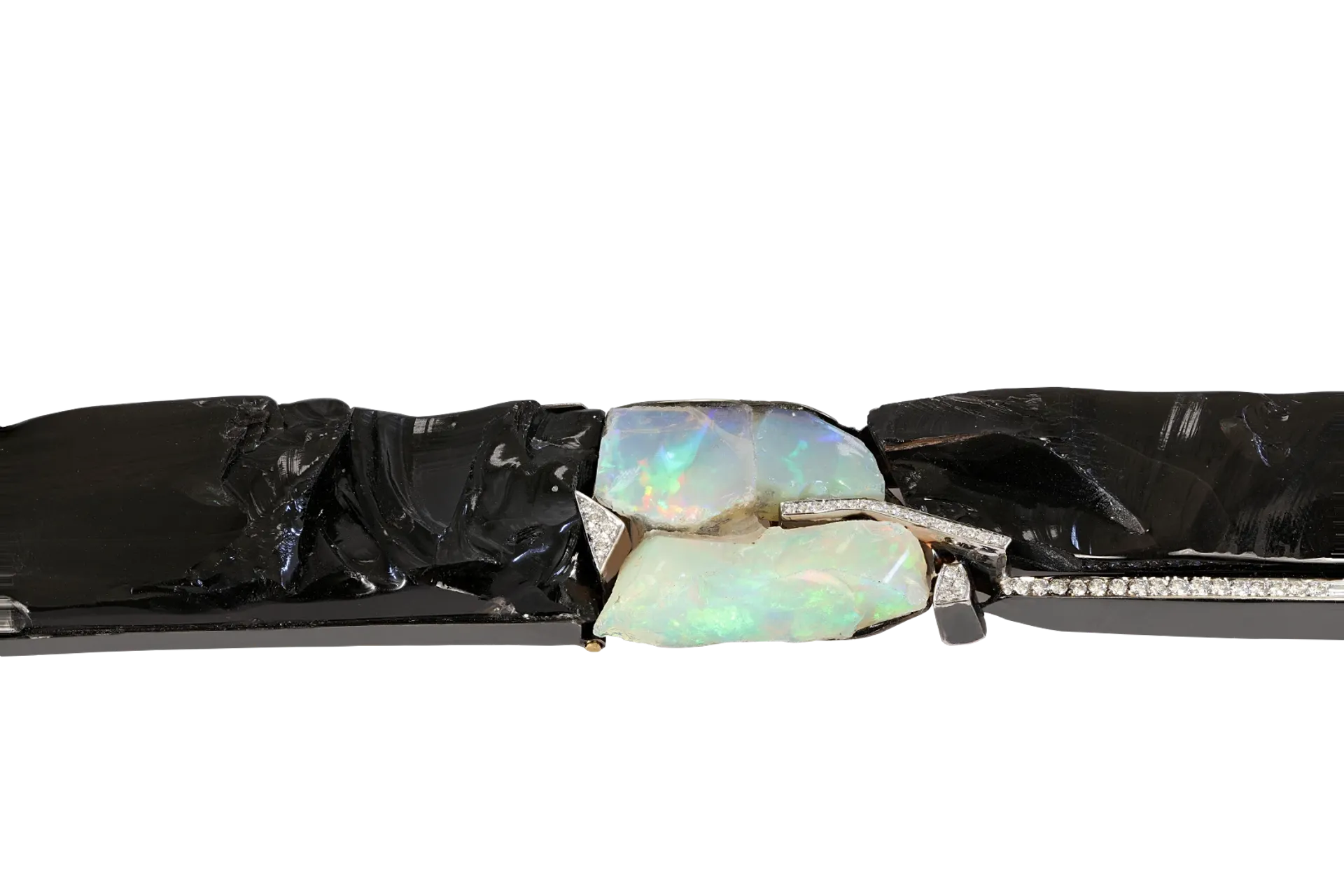 Detail view of Seawall Sautoir Yellow and White Gold Necklace with Obsidian and Ethiopian Opal designed by Thierry Vendome