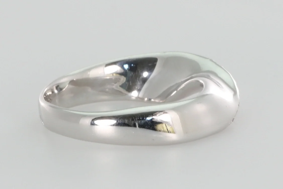Turntable image 10