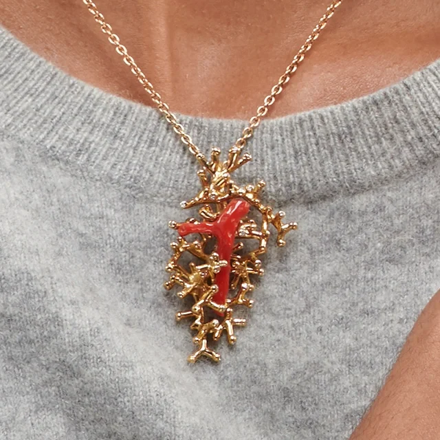 Close up of Oceanide Pendant