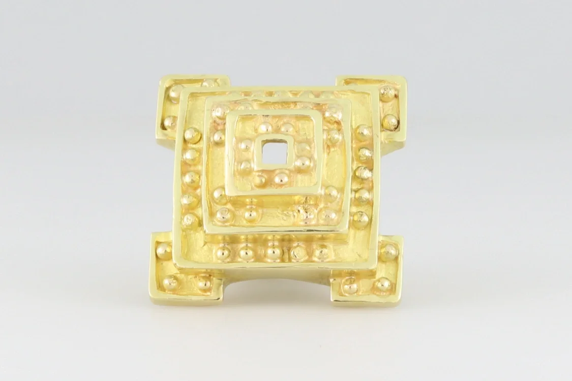 Turntable image 1