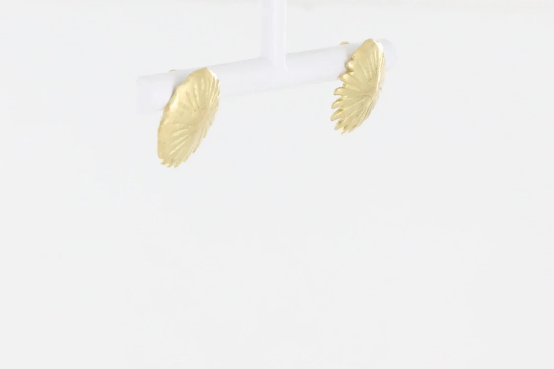 Turntable image 15