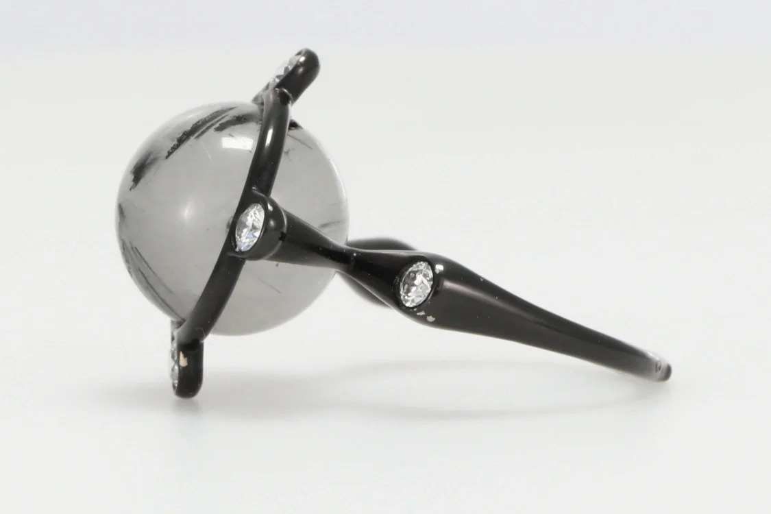 Turntable image 77