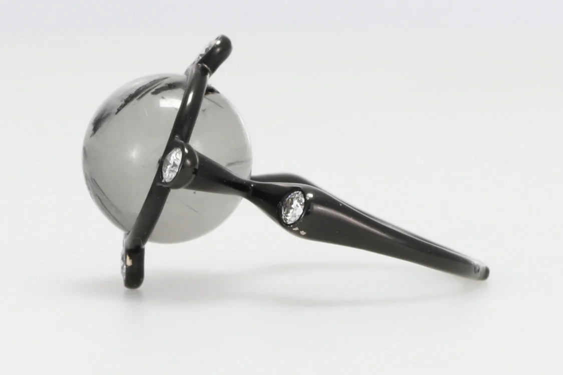 Turntable image 76