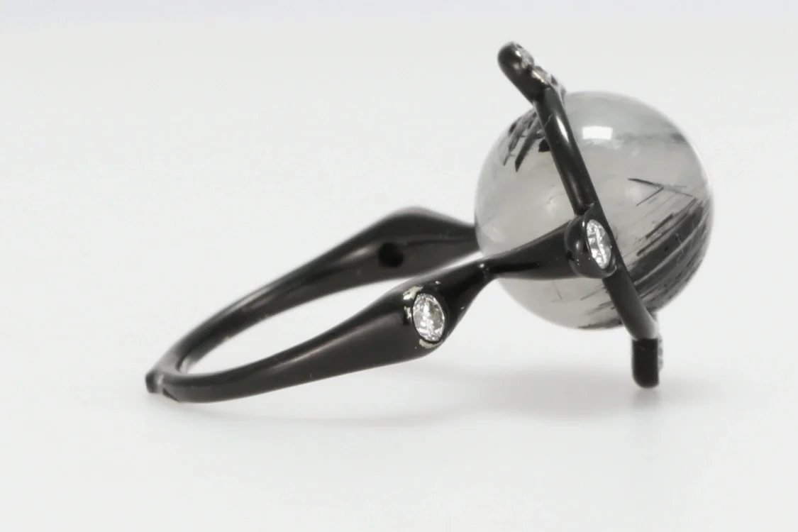 Turntable image 30