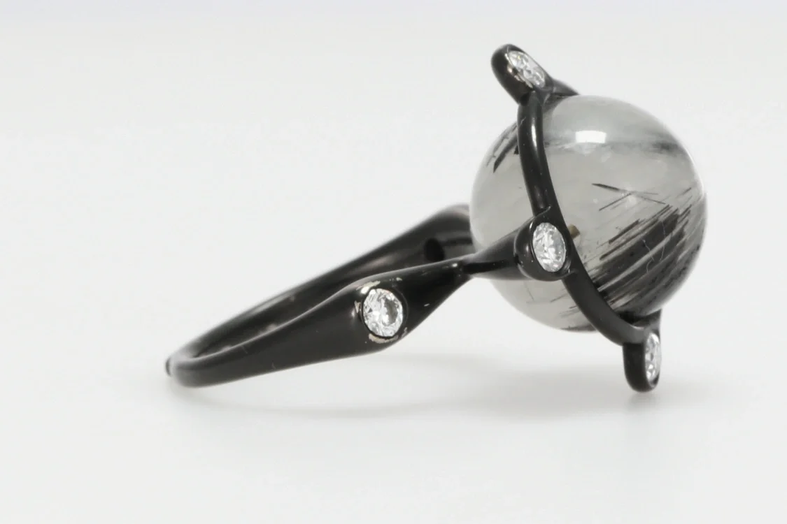 Turntable image 26