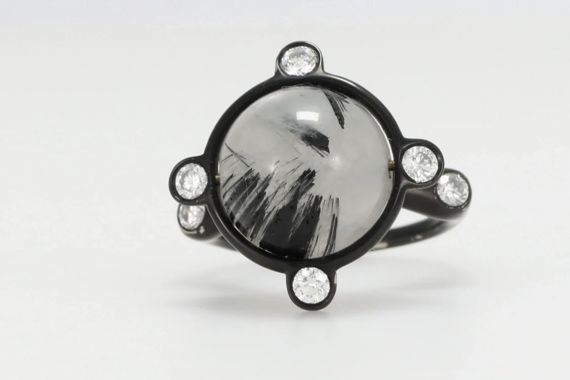 Turntable image 6