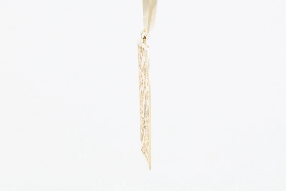 Turntable image 24