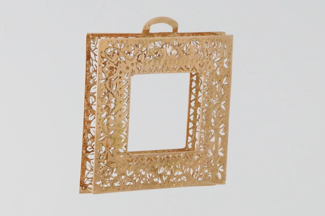Turntable image 50