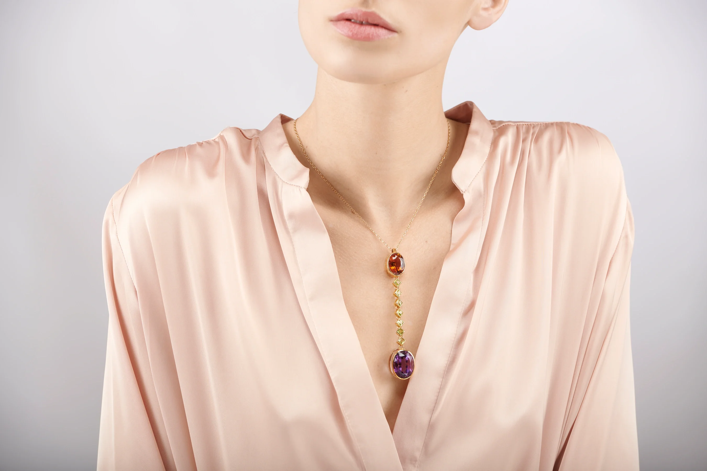 Flagrant Delhi Pendant